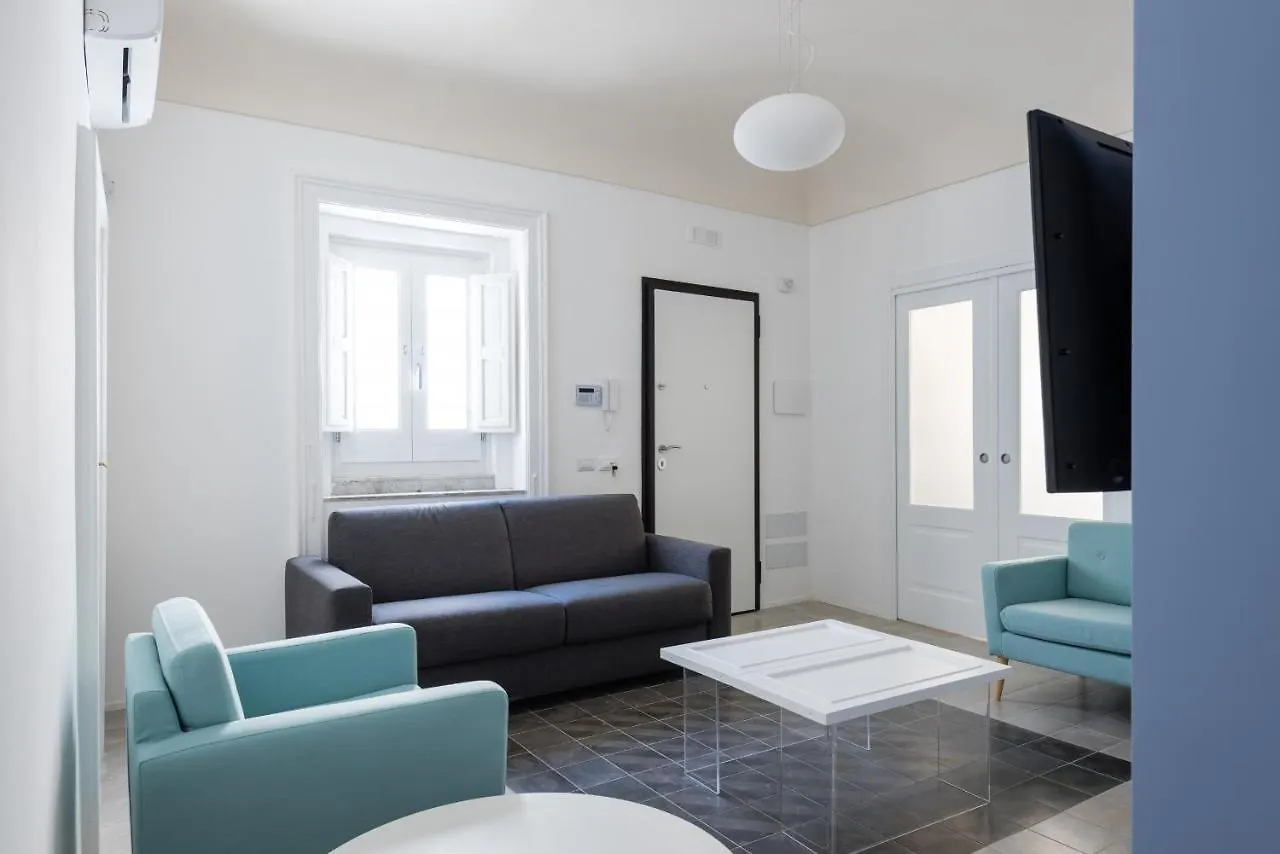 Apartament Eleganza E Comfort A Due Passi Dal Teatro Syrakuzy